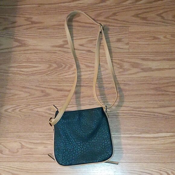 Rosetti Women’s Mini Black  Tan Faux Leather Crossbody Bag Front Wallet - Picture 5 of 5